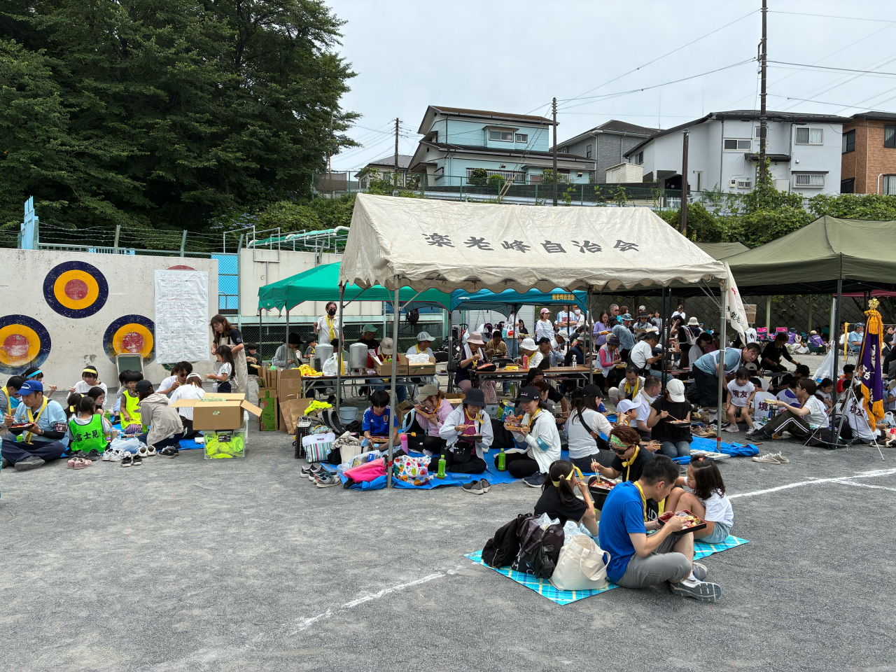 体育祭_昼食風景